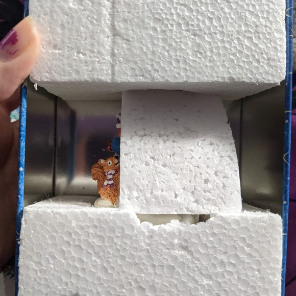 Snowman Ornament in a Tin - Picture 9 of 12